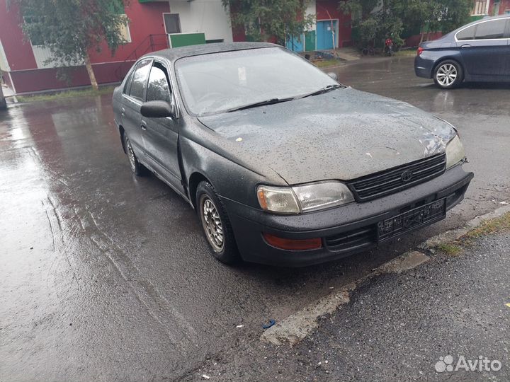 Toyota Corona 2.0 AT, 1992, 450 000 км
