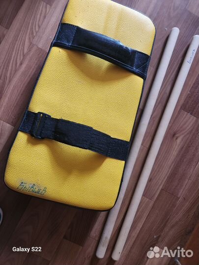 Экипировка. Карате. Шлем. Кимоно. Защита. Макивара