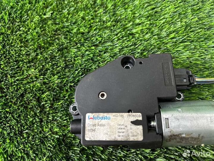 Мотор люка Bmw 3 E90 N46B20 2007