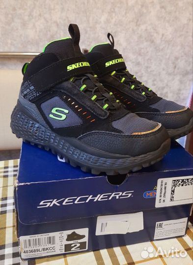 Skechers ботинки р. 33