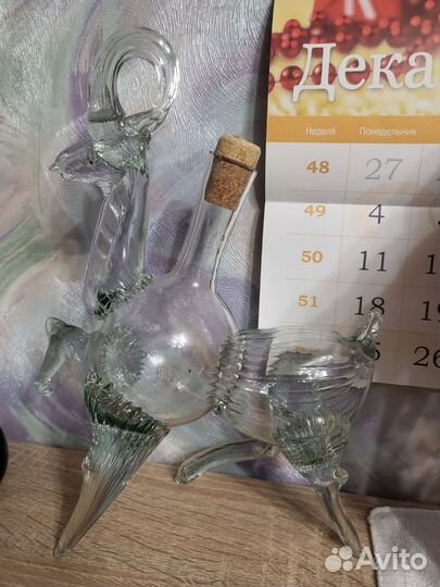 Стеклянные графины / бутылки 