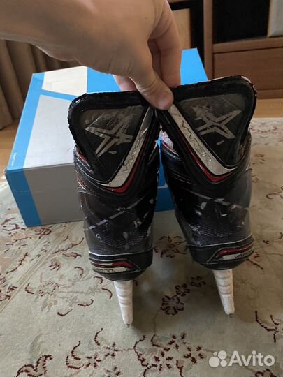 Хоккейные коньки bauer vapor x800