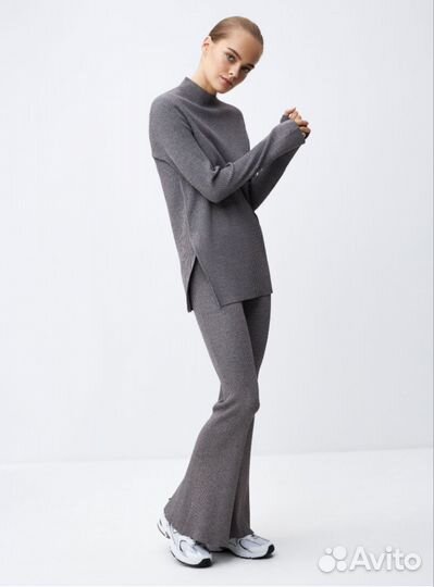 Продам костюм Sela размер S(44) новый