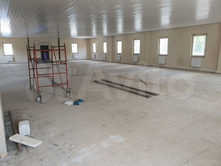 Свободного назначения, 300 м²