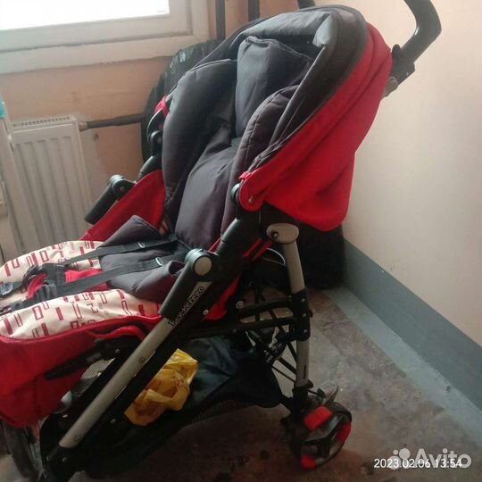 Прогулочная коляска peg perego