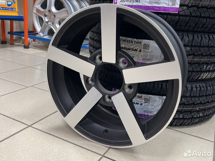 Диск колеса литой R16 Нива