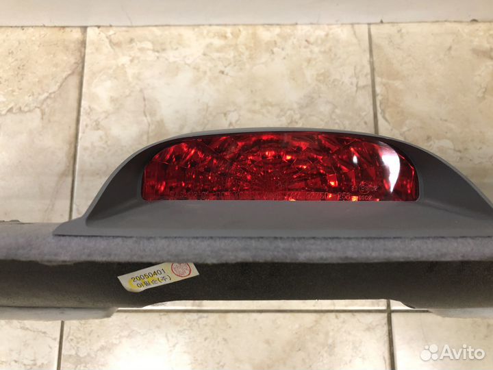 Задняя полка салона hyundai accent 2002-2006