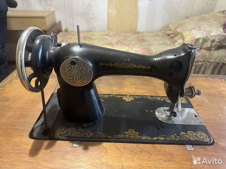 Швейная машинка Подольск 