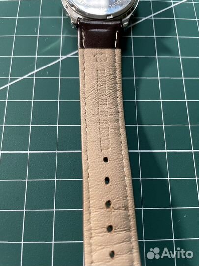 Часы наручные