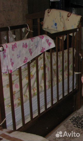 Детская кроватка
