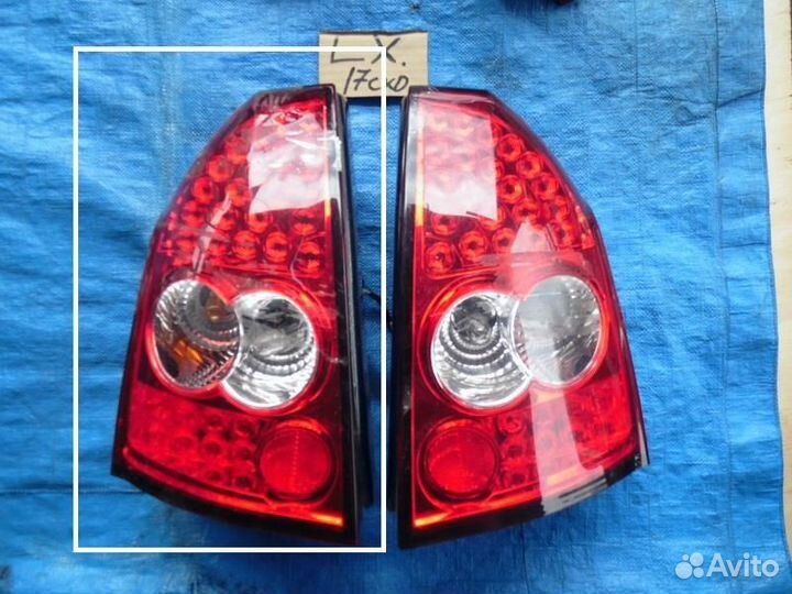 Стоп-сигнал chrysler 300C LX EGG Лево Зад