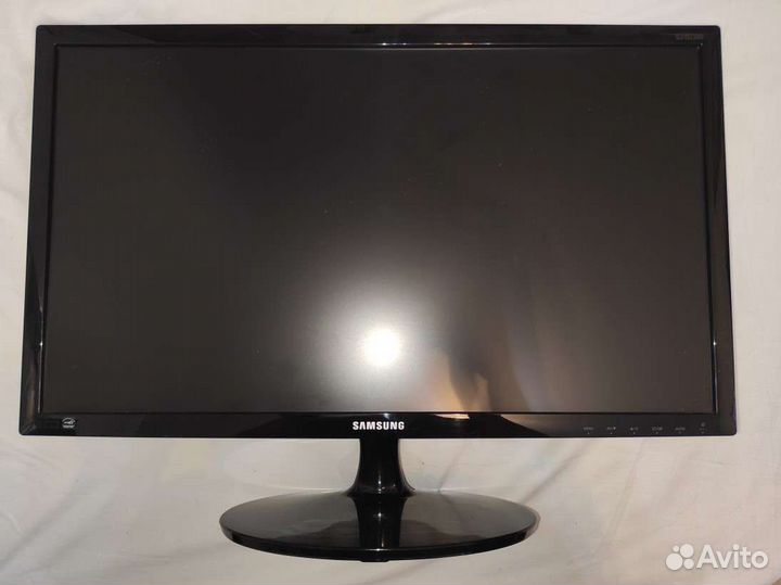 Монитор Samsung