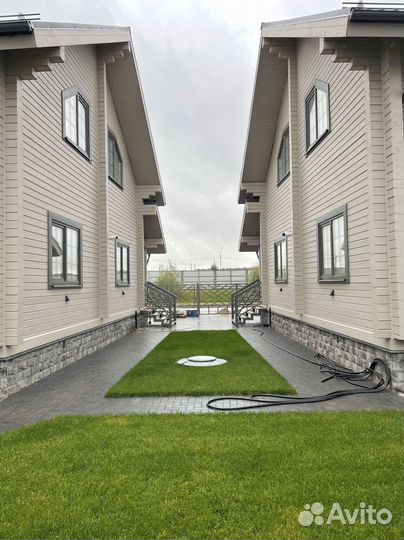 Рулонный газон для малой преддомовой территории