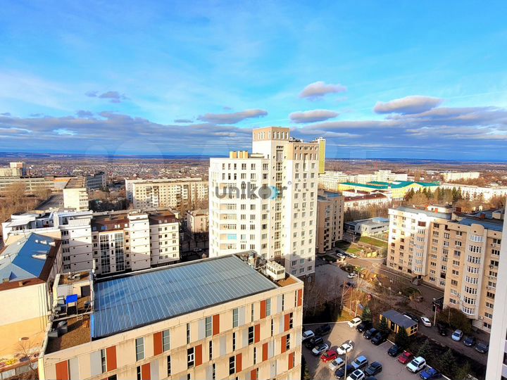 3-к. квартира, 70,2 м², 9/33 эт.