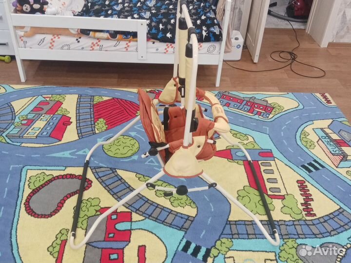 Напольные детские качели для дома