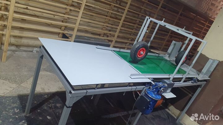 Станок для протяжки термопанели