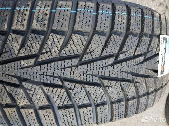 Hankook Winter I'Cept X RW10 275/45 R20 110T