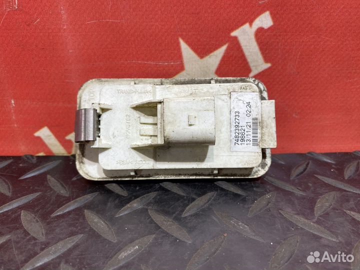 Габарит боковой