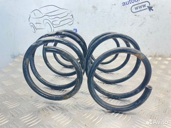 Пружины передние Toyota Corolla ZRE151L 1zrfe 2006