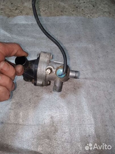 Термостат в сборе сузуки gsx-r 250 1992