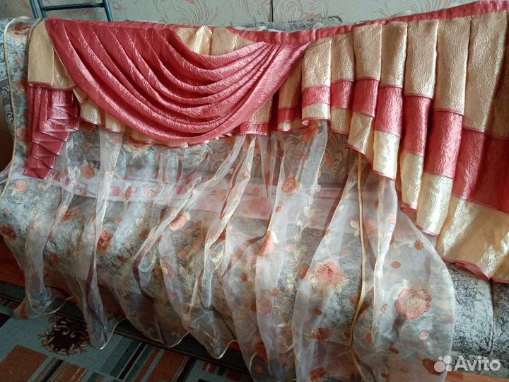 Шторы с ламбрекеном