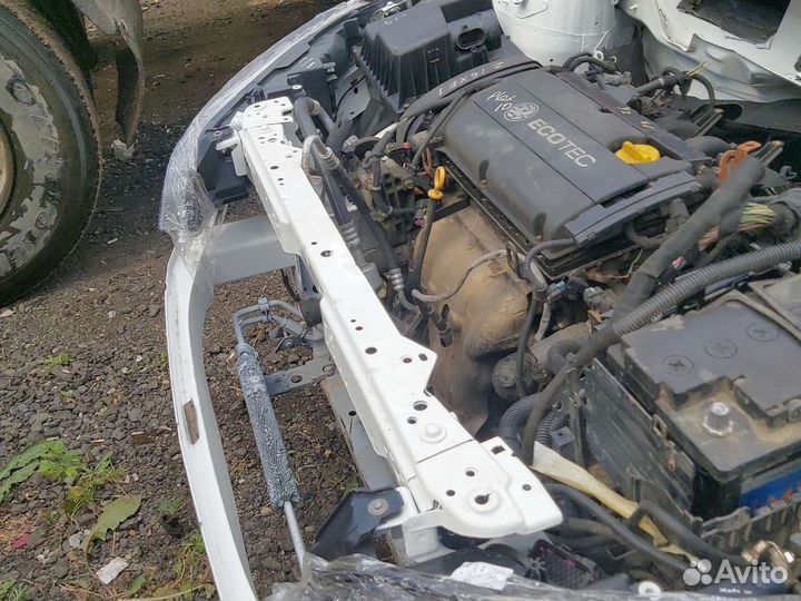 Передняя панель Opel Astra J