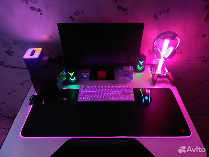 Компьютер с периферией