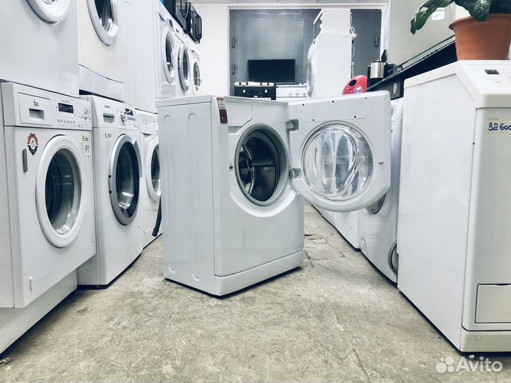 Стиральная машина Hotpoint Ariston