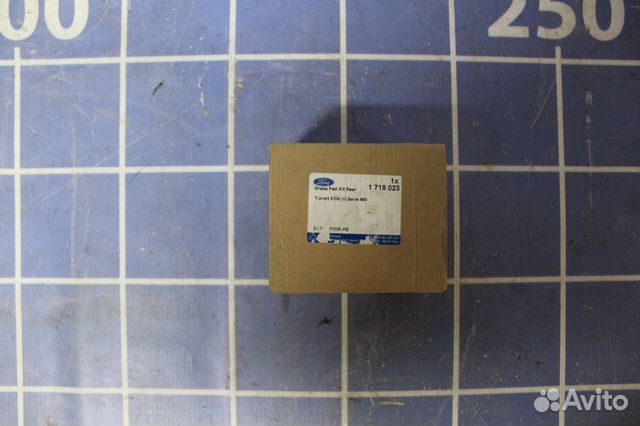 Тормозные колодки задние Ford Transit