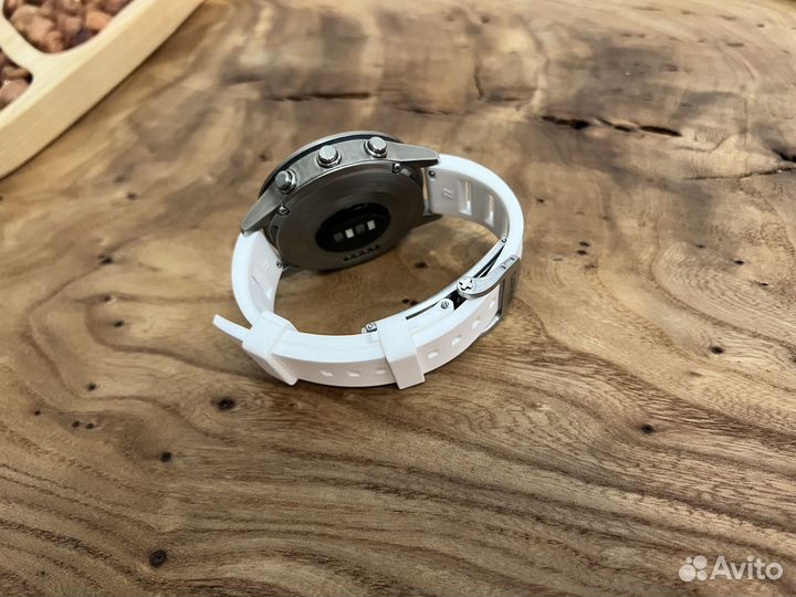 Каучуковый ремешок для часов Garmin Marq