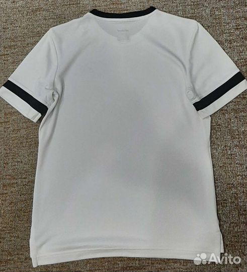 Футболка adidas