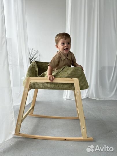 Вязаная люлька