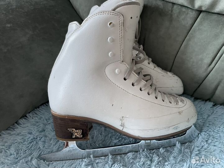 Фигурные коньки risport excellence 245