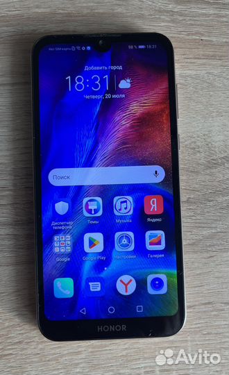 Телефон honor 8s