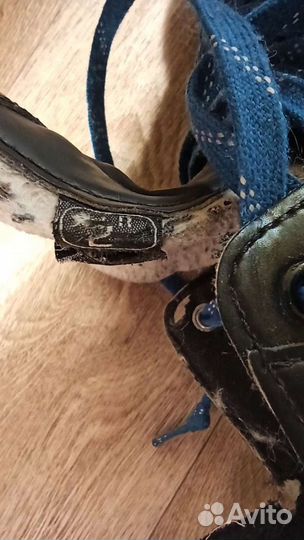 Хоккейные коньки bauer