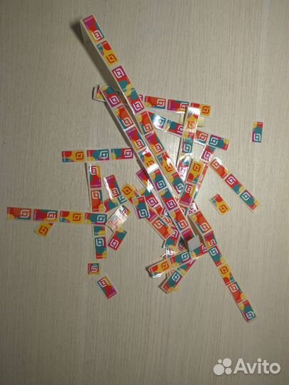 Наклейки магнит