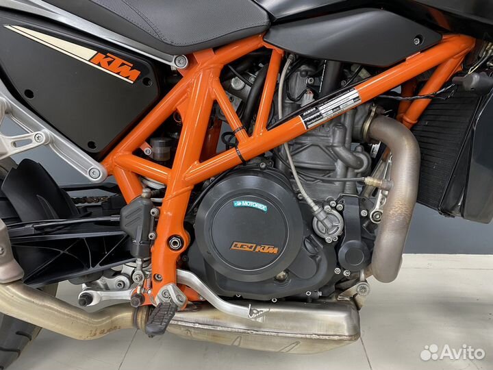 Мотоцикл KTM 690 Duke 2014г.в