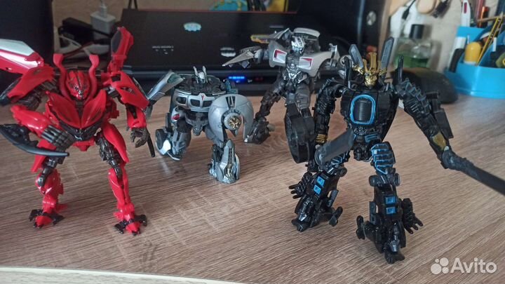 Фигурки трансформеров studio series 78, 71, 10, 45