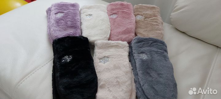 Варежки из экомеха со снежинкой