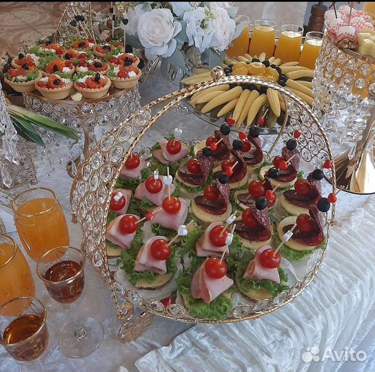 Фуршетный стол