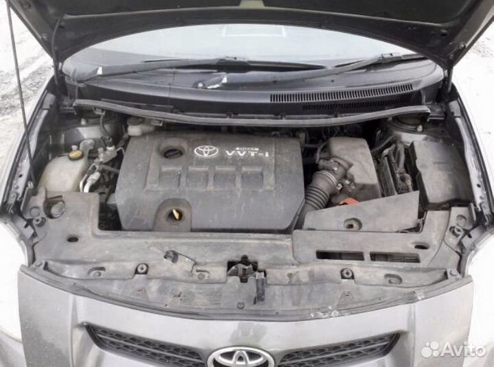 Разбирается Тойота Аурис Toyota Auris 2008г