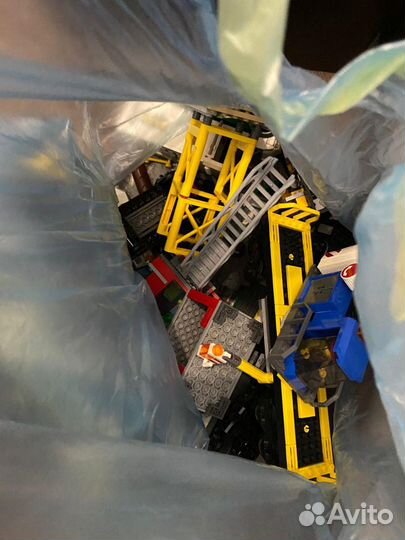 Модели Lego, поезд 60051 белый пассаж., 60197