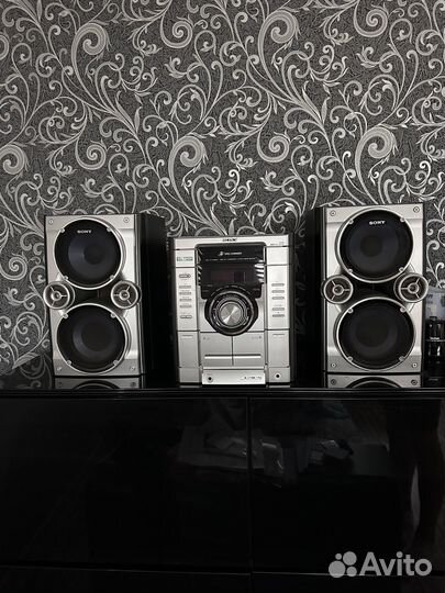 Музыкальный центр sony
