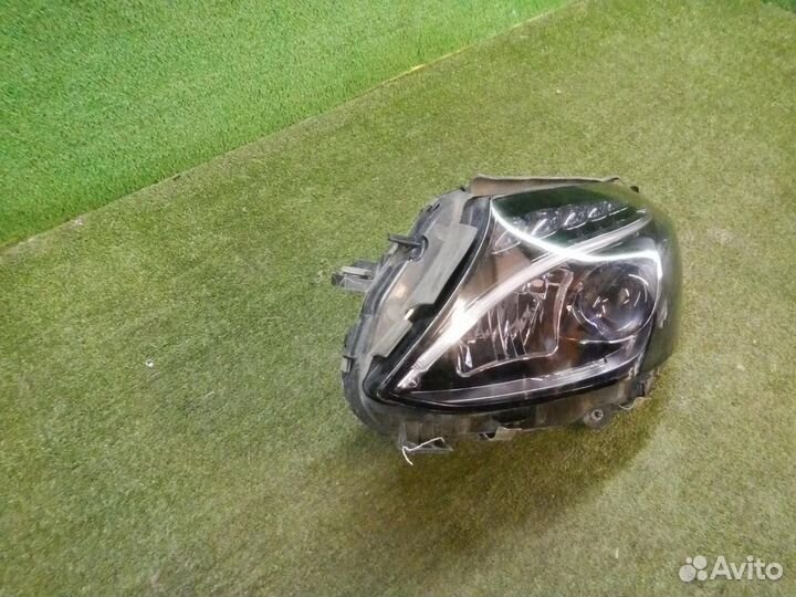 Фара левая Mercedes C W205 (2014-2018) LED
