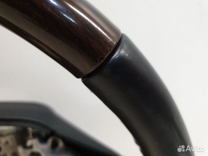 Руль Toyota Land Cruiser 200 2016-2020