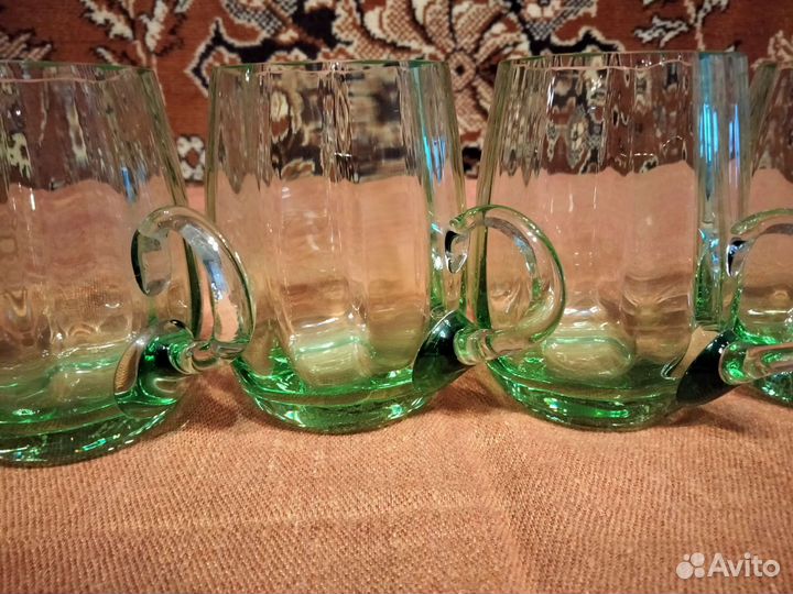 Кружки зелёного стекла СССР