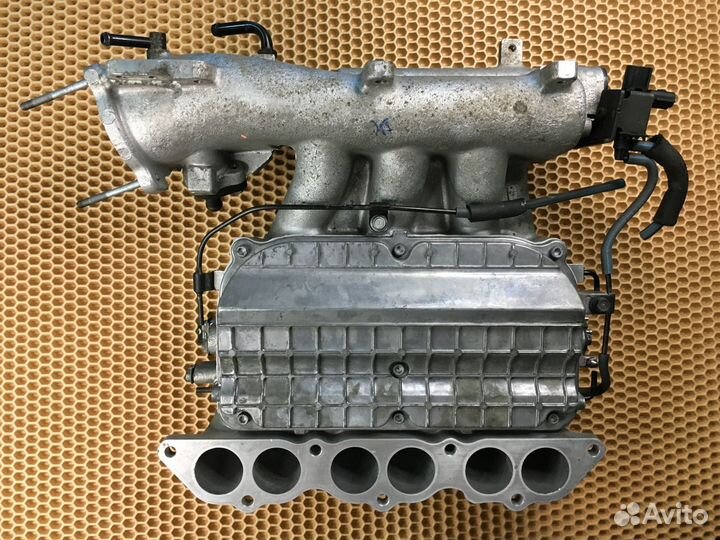 Впускной коллектор для Hundai Santa Fe 2.7