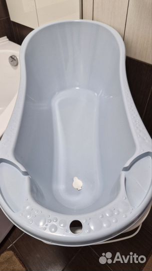 Ванночка для купания с горкой