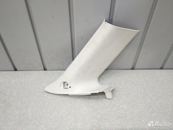 Обшивка задней стойки левая Ford Focus III 2011