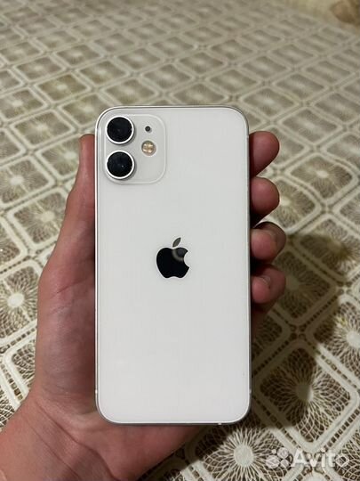 iPhone 12 mini, 64 ГБ